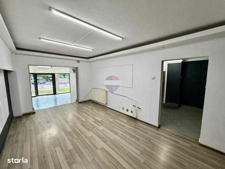 Spațiu comercial, de 61 mp, în Central
