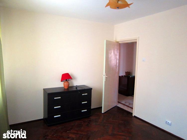 Apartament cu 3 camere în Centrul Istoric