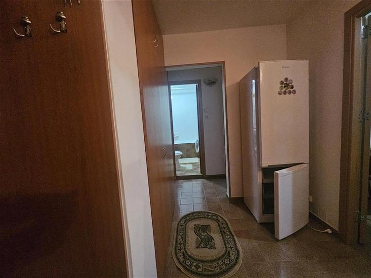 Apartament cu 2 camere decomandat, mobilat în Aviației