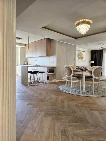 Apartament cu 3 camere decomandat, mobilat în Herăstrău