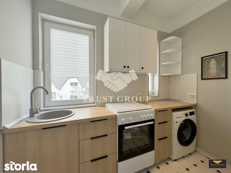 Apartament cu 3 camere semidecomandat, mobilat în Centrul Civic
