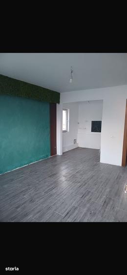 Casă cu 2 camere cu Teren 140 Mp în Central