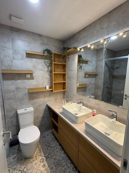 Apartament cu 3 camere decomandat în Colentina