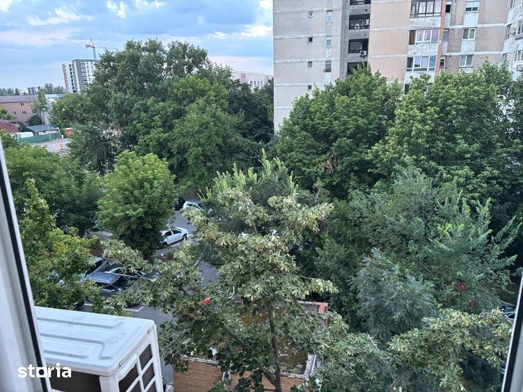Apartament cu 2 camere decomandat în Drumul Taberei