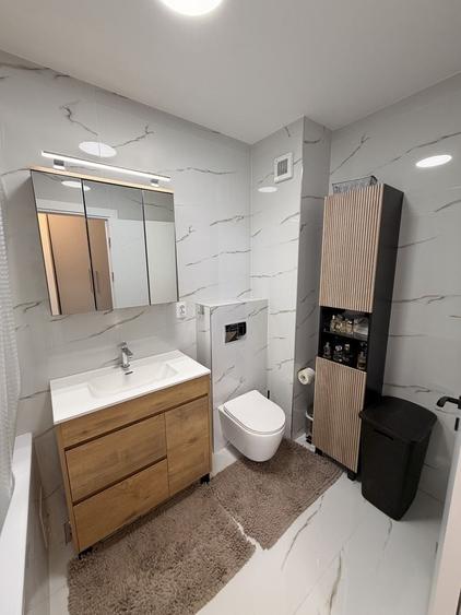 Apartament cu 2 camere decomandat în Florești