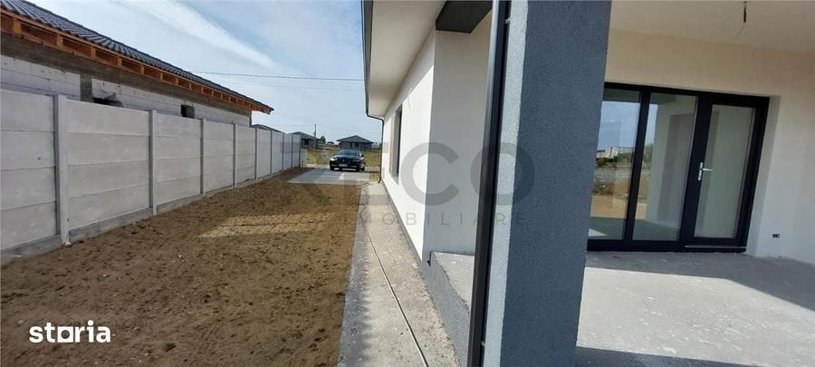 Casă cu 3 camere cu Teren 553 Mp în Sântandrei