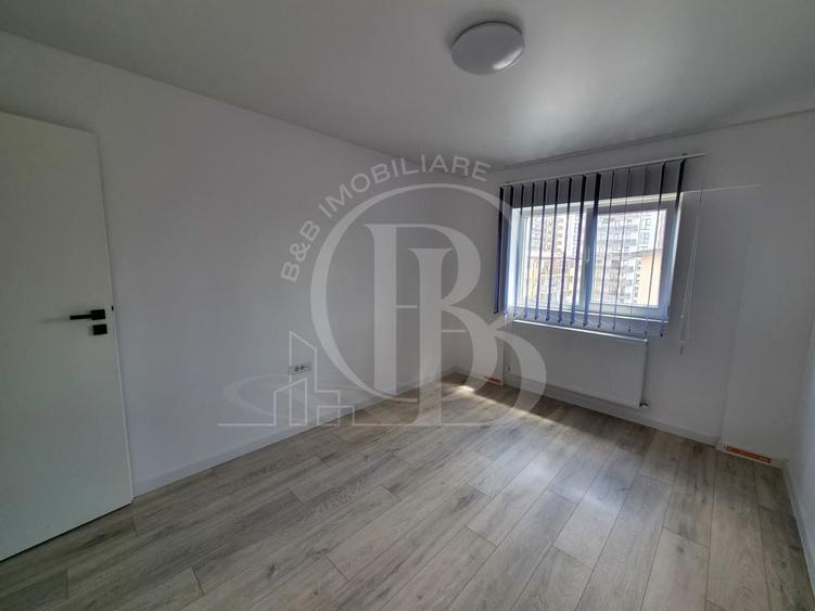 Apartament cu 2 camere decomandat, mobilat în Ozana