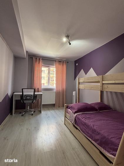 Apartament cu 3 camere decomandat în Theodor Pallady