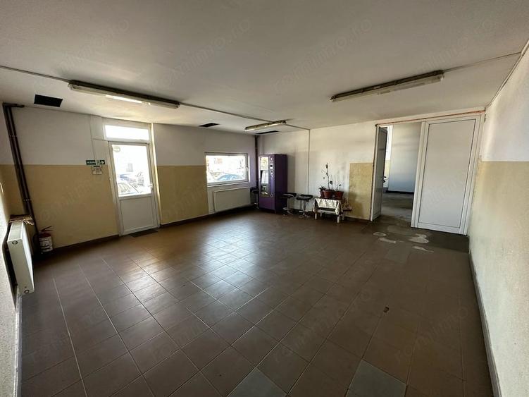Spațiu comercial, de 1,500 mp, în Freidorf