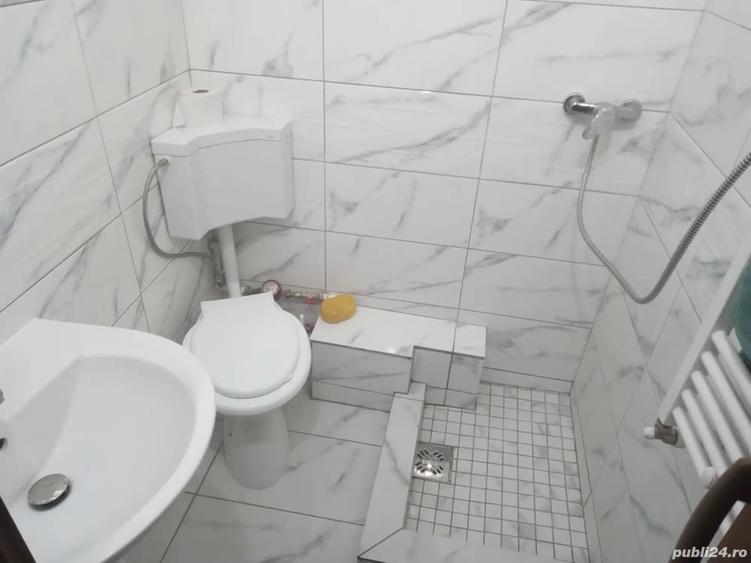 Garsonieră decomandată în Central