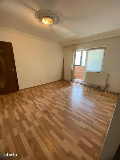 Apartament cu 2 camere în Central — fotografia 1
