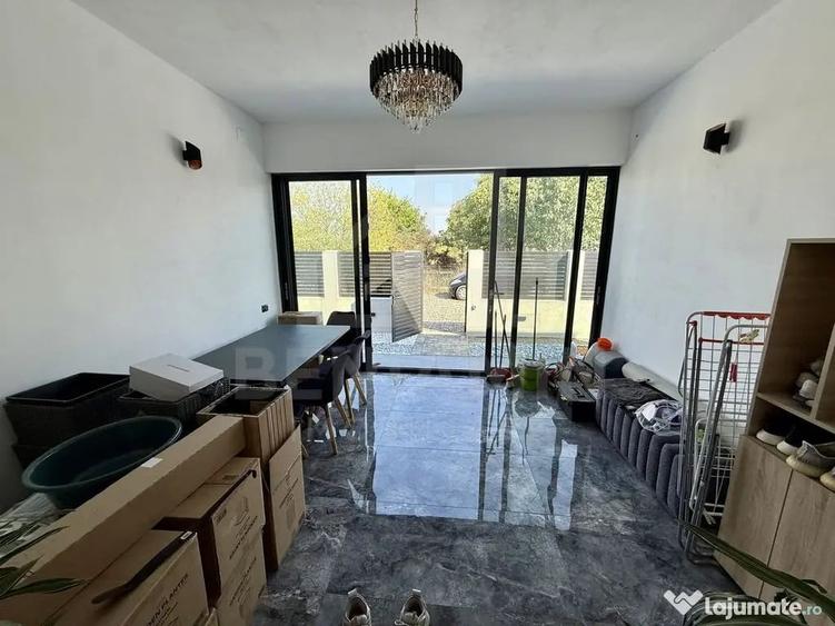 Casă cu 4 camere cu Teren 635 Mp în Est