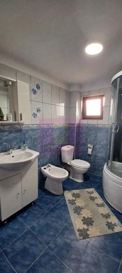 Casă cu 4 camere cu Teren 500 Mp în Săbăreni