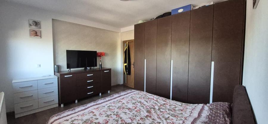 Apartament cu 3 camere decomandat în Șorogari