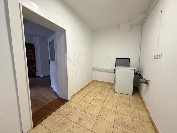 Apartament cu 3 camere nedecomandat în Orașul de Jos