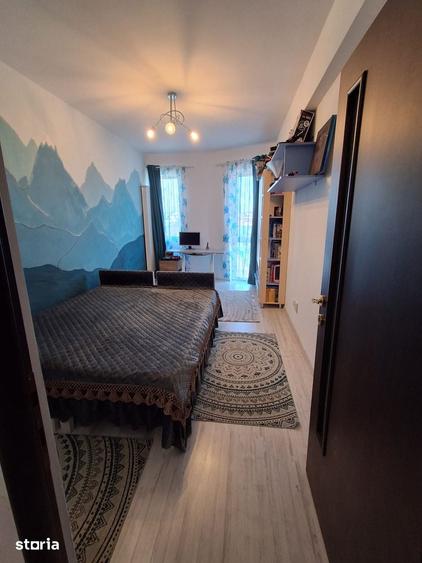 Apartament cu 3 camere în Florești