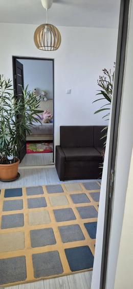 Casă cu 4 camere cu Teren 2500 Mp în Central