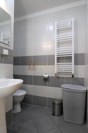 Apartament cu 2 camere semidecomandat, mobilat în Soarelui