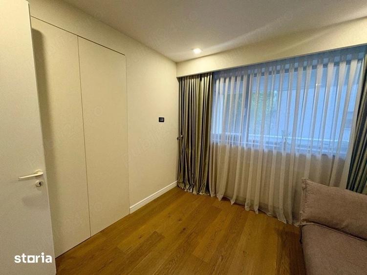 Apartament cu 3 camere decomandat în Băneasa