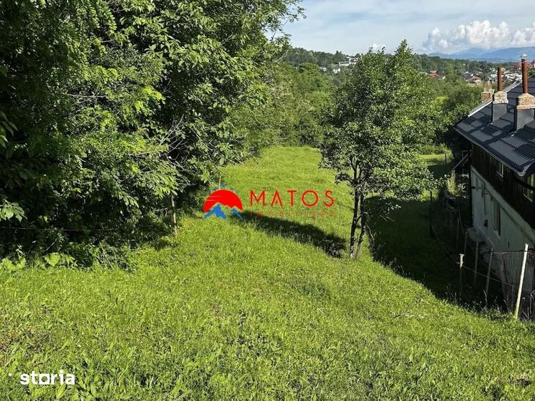 Teren de 3526 mp, în Poiana