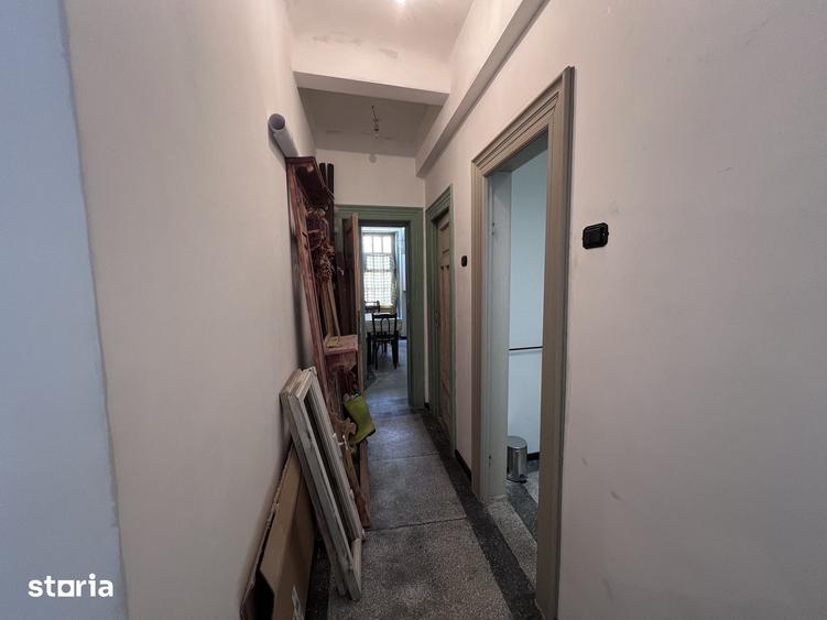 Apartament cu 3 camere în Centrul Istoric