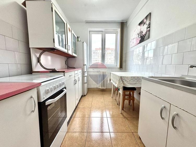 De Vânzare Apartament cu 2 camere,53.6 mp ut, etaj 3, Parcul Magnoliei - 4