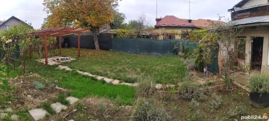 Casă cu 3 camere cu Teren 1200 Mp în Florești