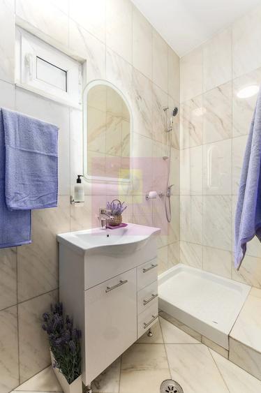 Casă cu Teren 510 Mp în Lacul Tei