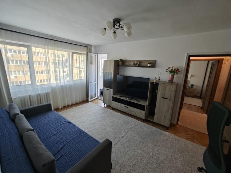 Apartament cu 2 camere semidecomandat, mobilat în Bucureștii Noi