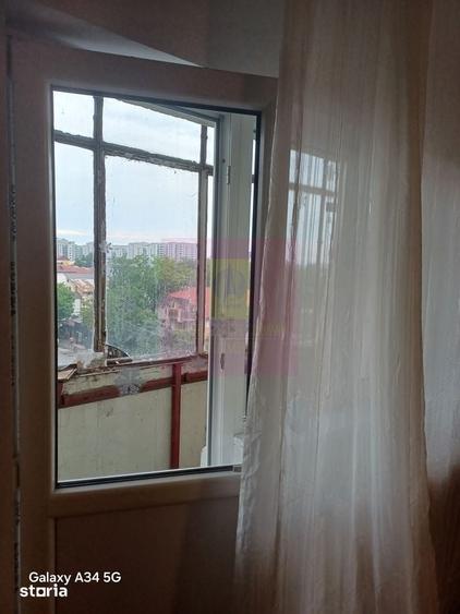 Apartament cu 2 camere semidecomandat în Militari