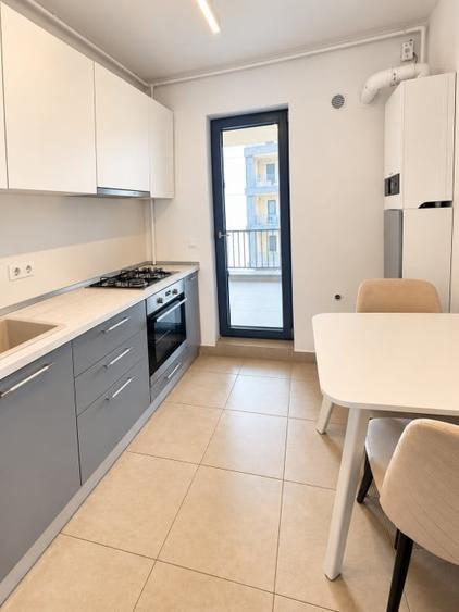 Apartament cu 2 camere decomandat, mobilat în Pipera