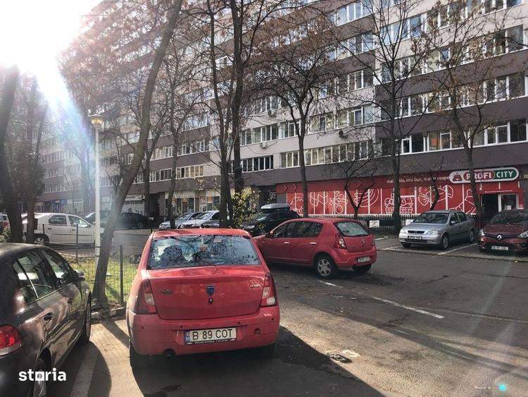 Spațiu comercial, de 54 mp, în Drumul Taberei