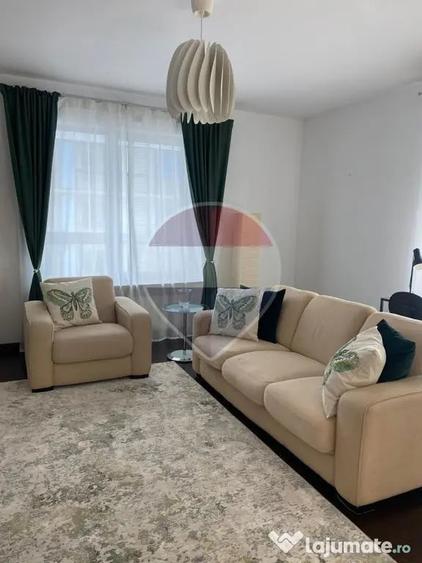 Apartament cu 2 camere decomandat în Splaiul Unirii