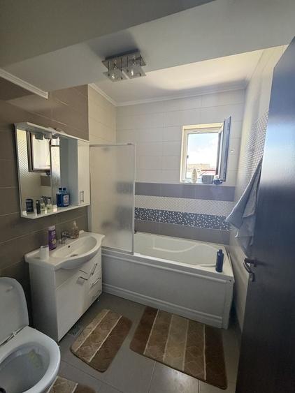Apartament cu 2 camere în Decebal