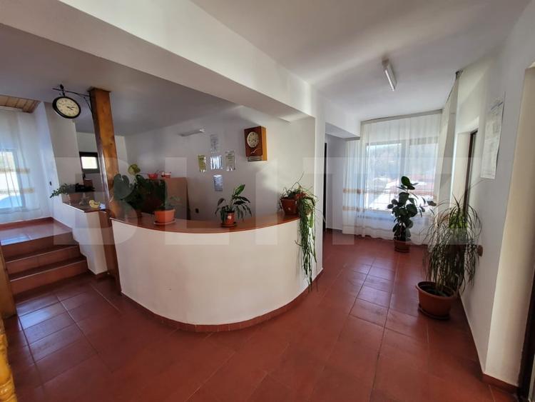 Hotel/Pensiune, de 1,200 mp, în Vatra Dornei