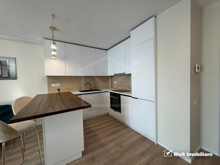 Apartament cu 3 camere semidecomandat, mobilat în Zorilor