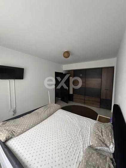 Apartament cu 2 camere decomandat, mobilat în Trivale