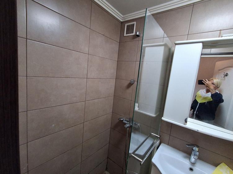 Apartament cu 2 camere semidecomandat în Păulești
