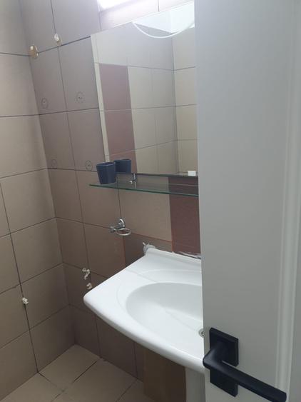 Apartament cu 2 camere semidecomandat în 13 Septembrie