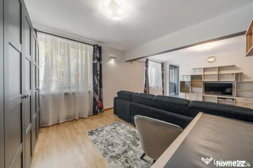 Apartament cu 3 camere semidecomandat în Nicolae Grigorescu