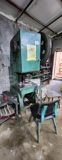 Spațiu industrial, de 1,311 mp, în Aleea Carpați
