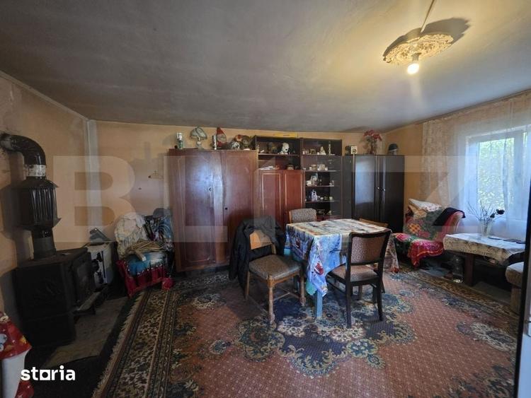Casă cu 2 camere cu Teren 1336 Mp în Central