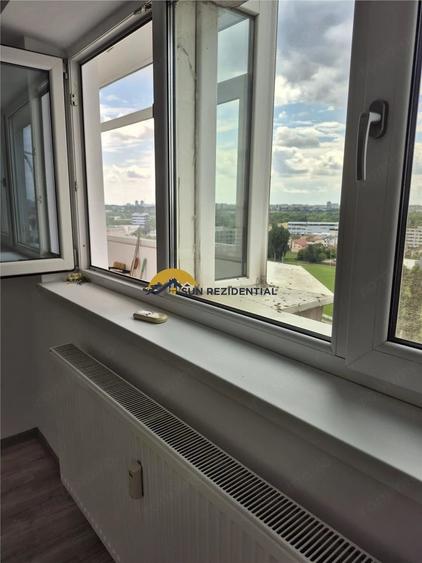 Apartament cu 2 camere decomandat în Vitan
