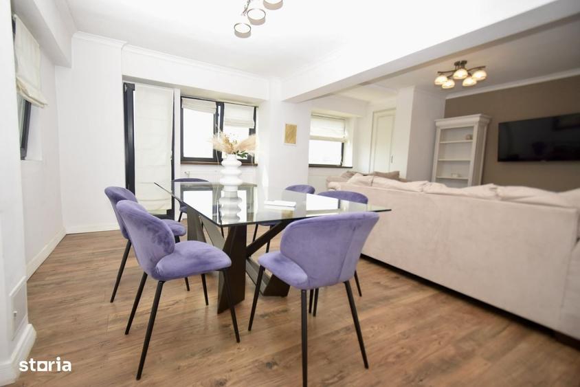 Apartament cu 4 camere decomandat în Ultracentral