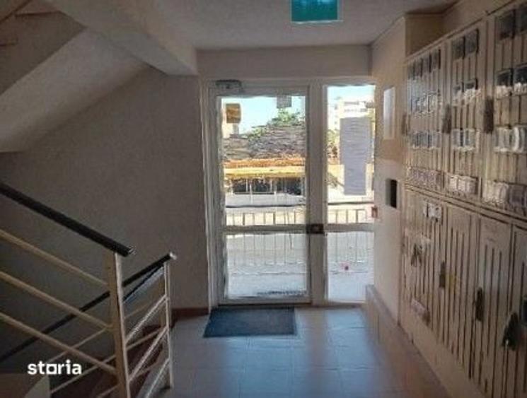 Garsonieră în Apărătorii Patriei