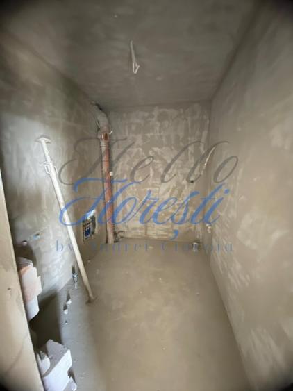 Apartament cu 2 camere semidecomandat în Someșeni