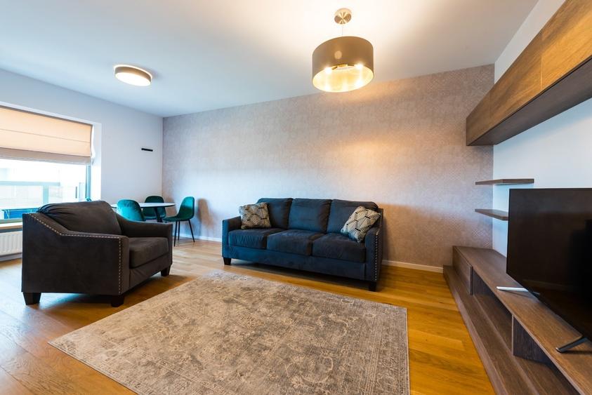 Apartament cu 2 camere decomandat în Aviației