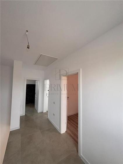 Duplex cu 4 camere cu Canalizare în Moșnița Nouă