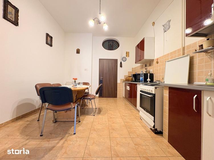 Apartament cu 4 camere, mobilat în Elisabetin