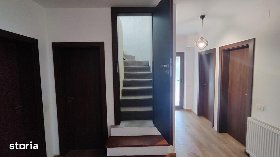 Casă cu 3 camere cu Teren 503 Mp în Zădăreni